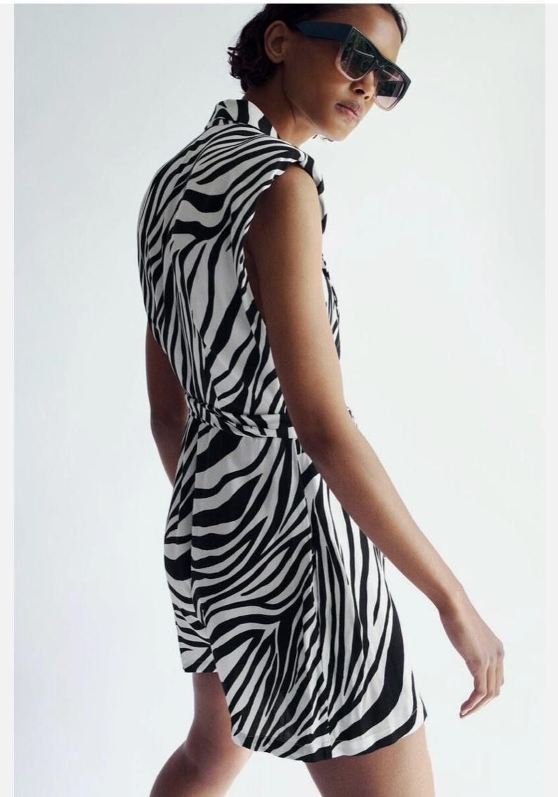 Zara Tute: Zara onesie – Nuovo e nell'imballaggio originale da Opfikon venduto da ari_7yn2 1