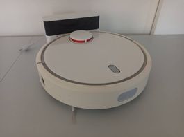 Aspirateur Robot Xiaomi Mi Robot Vacuum  Très bon état