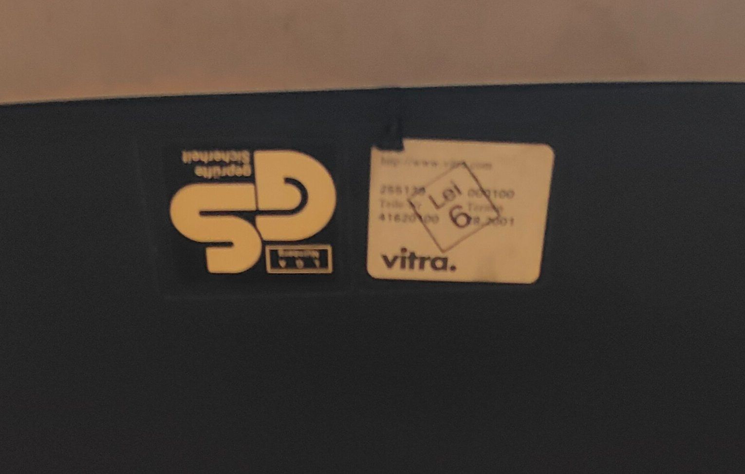 Vitra Sedie: Vitra Stuhl Freischwinger – Usato da Basel venduto da bk_brockibasel 2
