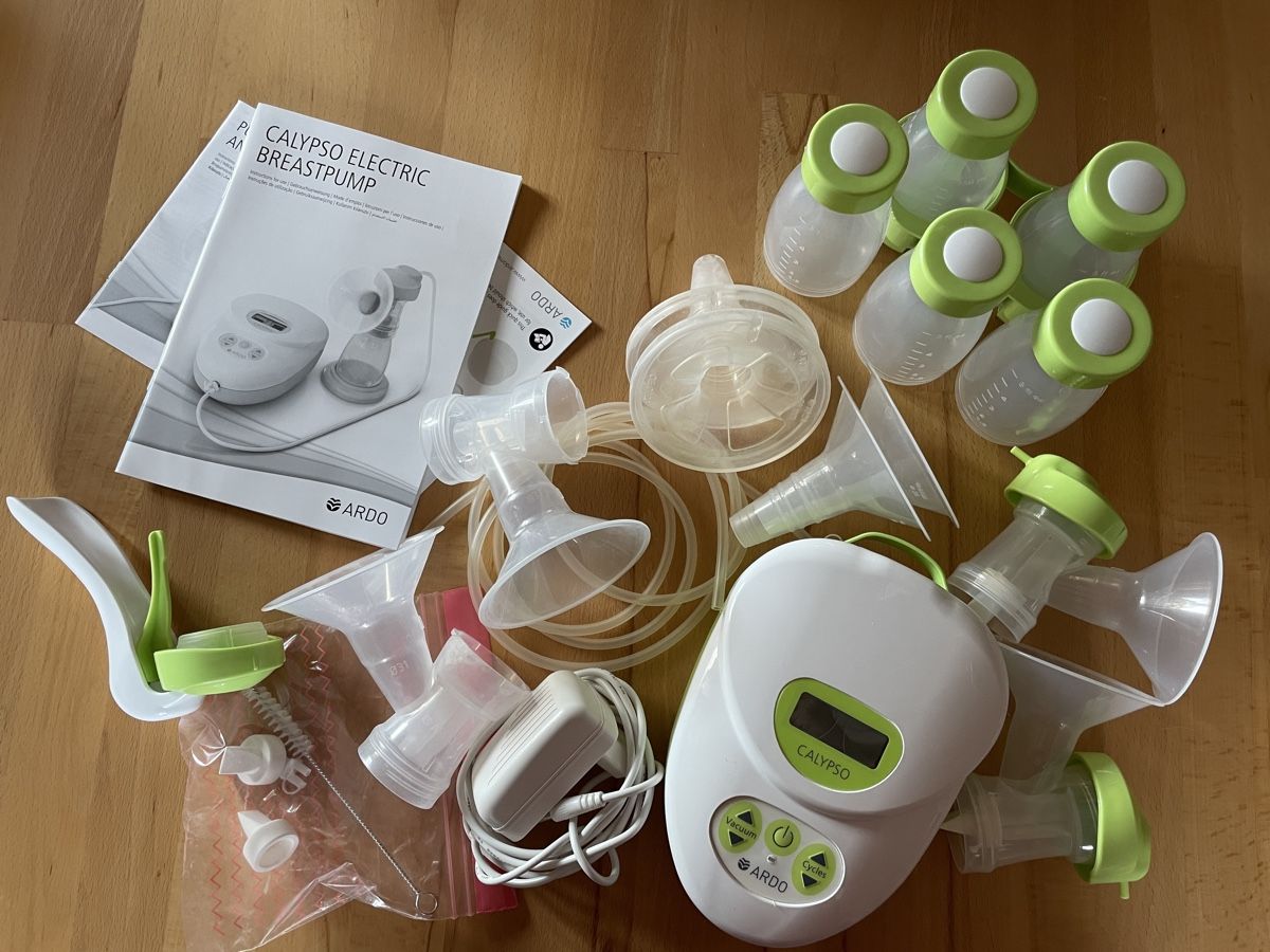 Ardo Accessori per l’allattamento: Ardo Calypso Double Plus mit Handpumpe – Usato da Niedermuhlern venduto da ste_c5h9 1
