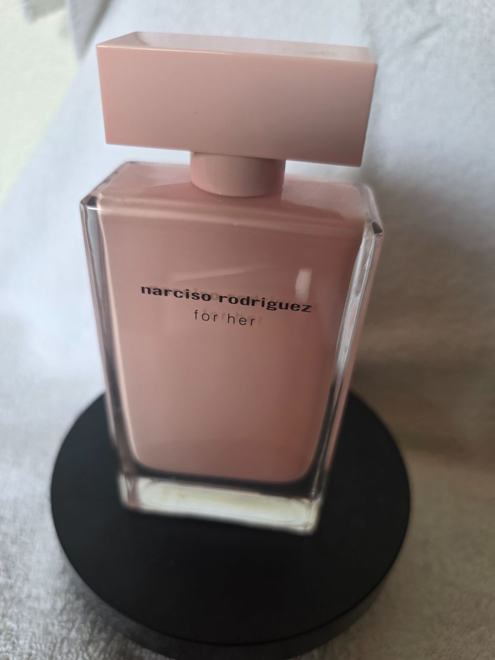 Narciso Rodriguez Parfum & Eau de Toilette: Parfum Narciso Rodriguez for Her Rose 100ml – Gebraucht aus Ollon VD von Manuella60 1