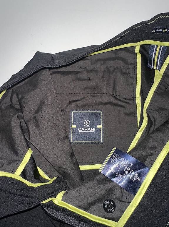 Completi: Cavani anzug – Usato da Hitzkirch venduto da Oli.Fashion 3