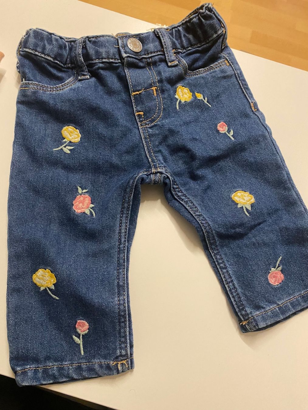 H&M Pantaloni: Baby jeans – Usato da Gossau SG venduto da sha_jhp7