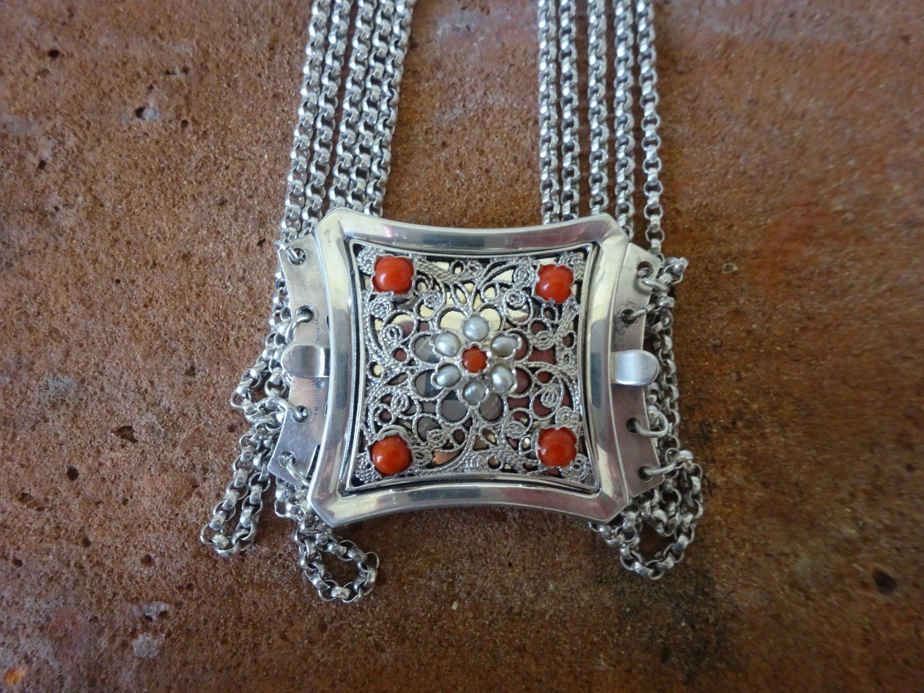Ketten: Halsband Saatperlen / 835 S Dirndl Bayern – Gebraucht aus Esslingen von FetteSchnecke 6