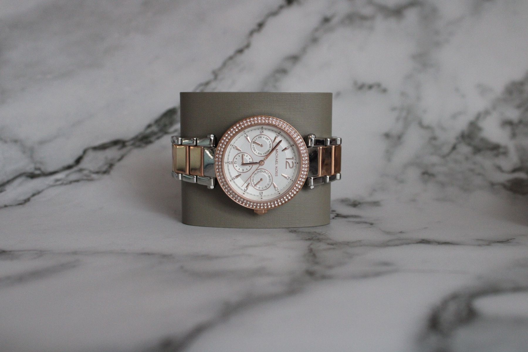 Michael Kors Orologi: Montre Michael kors – Usato da Essertines-Rolle venduto da Nono_1802