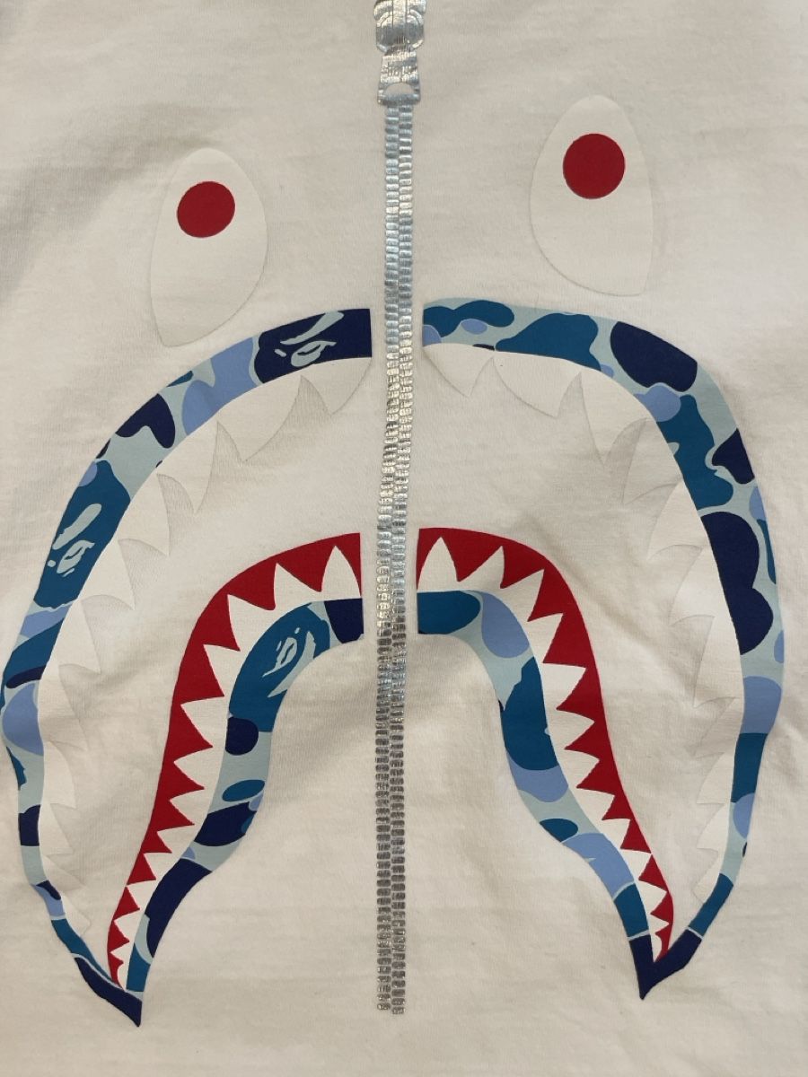 Bape T-shirts: Tshirt bape blanc taille S – Neuf (Voir description) à Troinex par bor_r92l 3