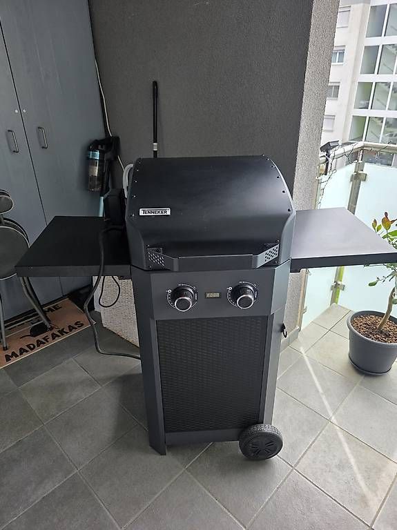Griglie: Barbecue grill électrique tenneker carbon  – Usato da Monthey venduto da ste_vh6z