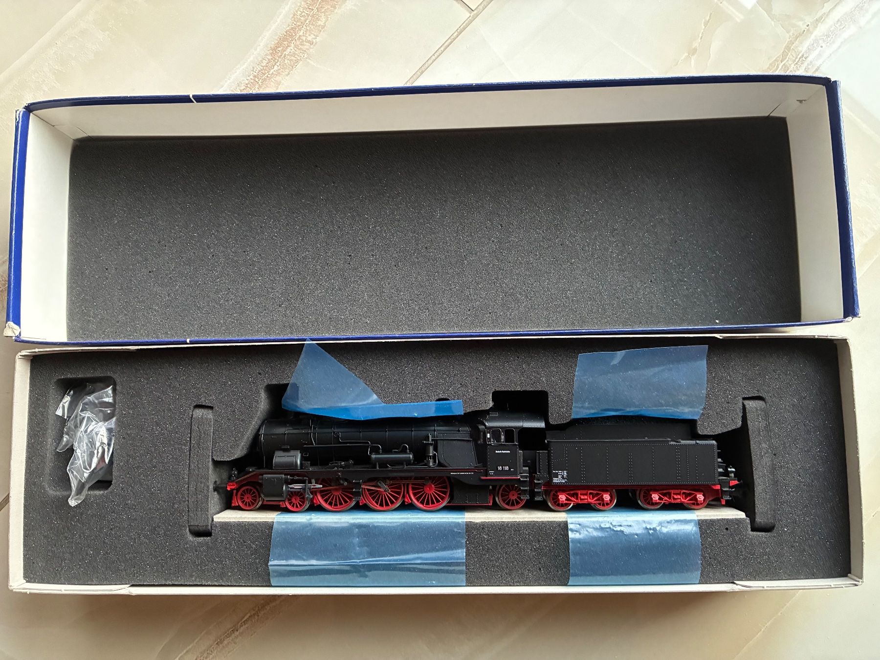 Roco Modellini di ferrovie: Roco Ho br18 art. 63328 digital ready – Usato da Bioggio venduto da garderoco