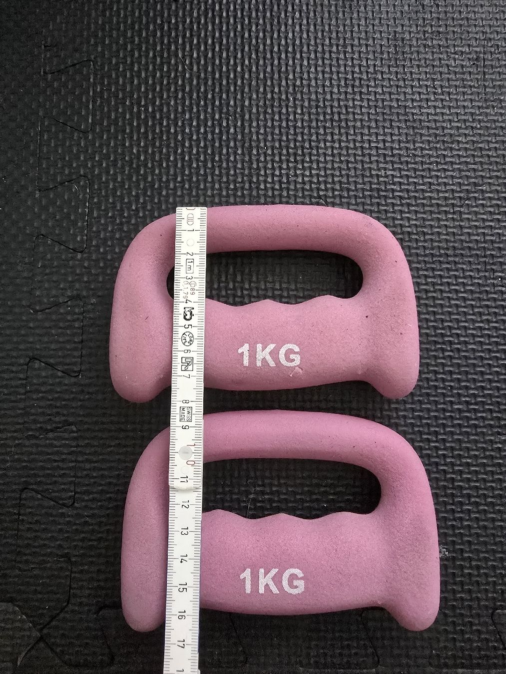 Manubri & Pesi: Kurzhantel - 1kg – Usato da Rickenbach b. Wil venduto da VeryLovelyThings 4