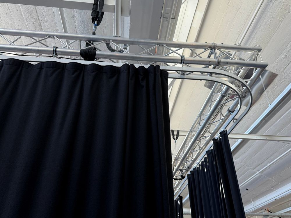 Aluminiumtraversen (Truss) (Gebraucht) in Uster für CHF 12 – nur ...