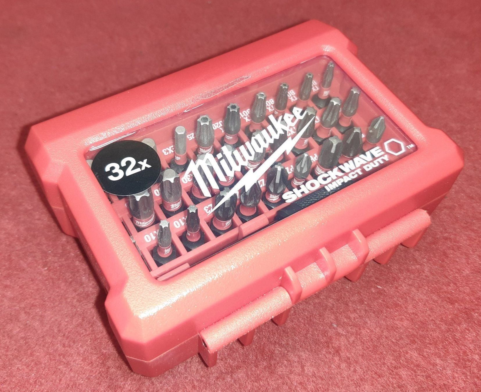 Milwaukee Tutti gli attrezzi: Milwaukee Impact-Bitsatz Shockwave! NEU! – Nuovo (secondo la descrizione) da Lohn-Ammannsegg venduto da Molch7