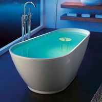 Freistehende Badewanne aus Sanitäracryl