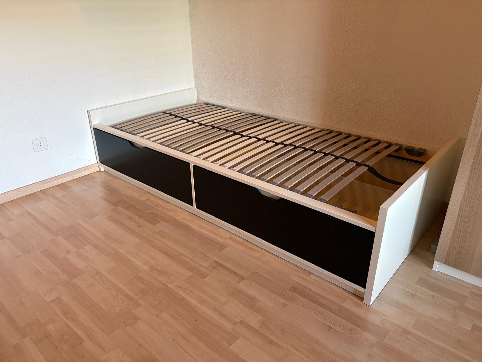 Ikea Letti: Cadre lit avec rangements – Usato da Villargiroud venduto da Max_Villargiroud