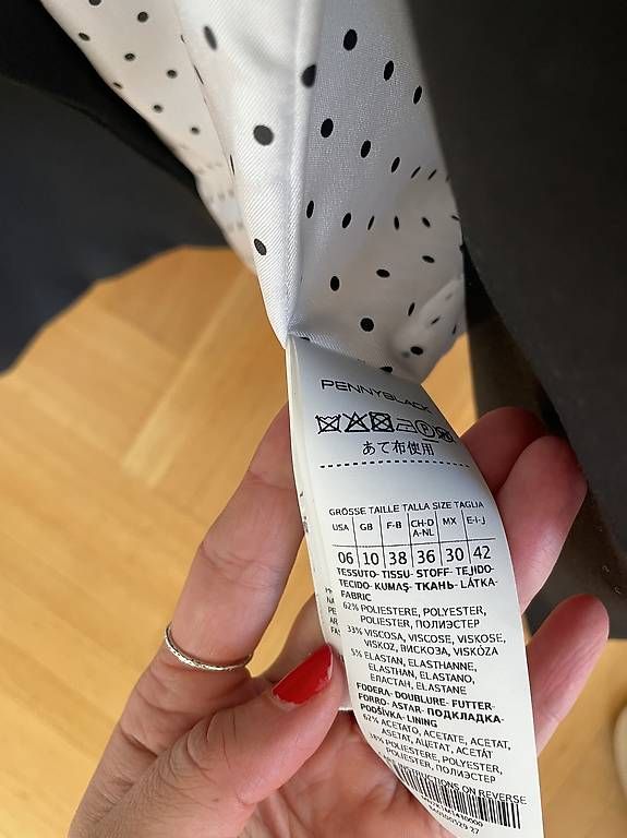 Gilet & Giacche senza maniche: Weste – Usato da Zug venduto da tan_lw8j 2