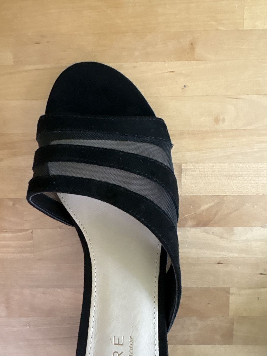 André Scarpe da donna: Sandales André en cuir noir taille 35 – Nuovo (secondo la descrizione) da Düdingen venduto da Yellow 2