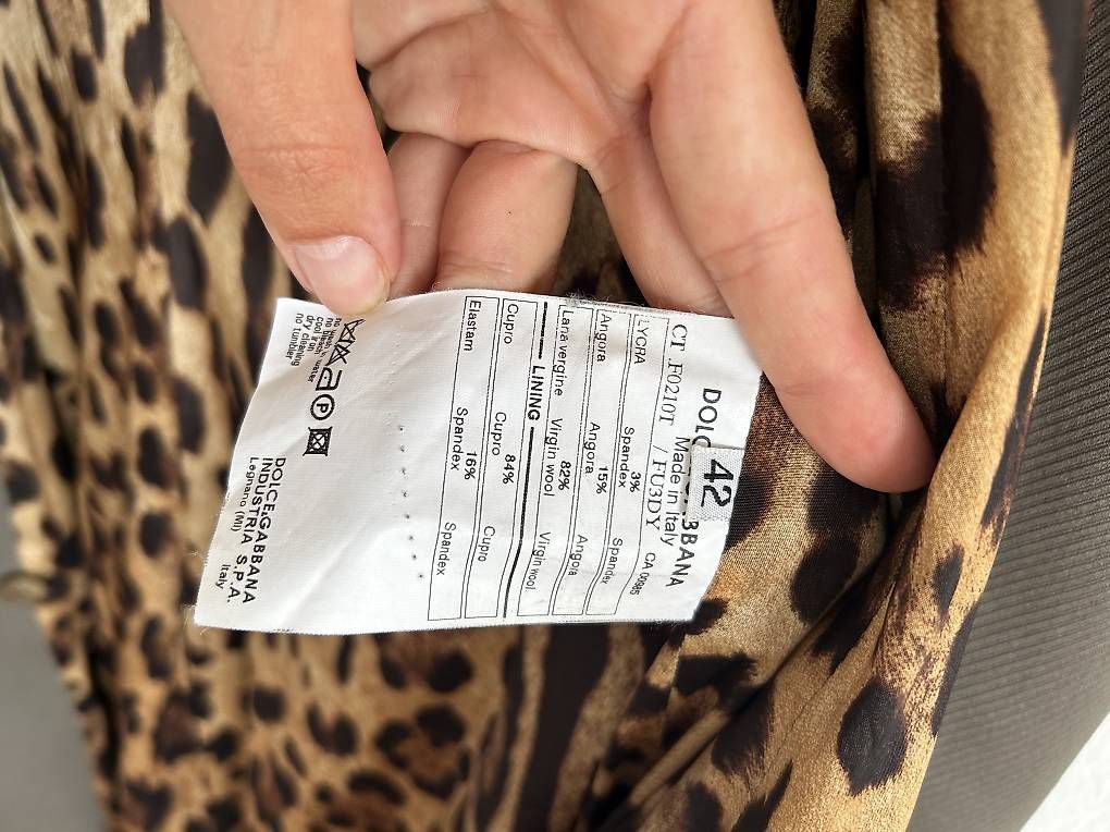 Mäntel: Dolce&Gabbana Mantel Damen – Gebraucht aus Wetzikon ZH von GOOD-WATER 3