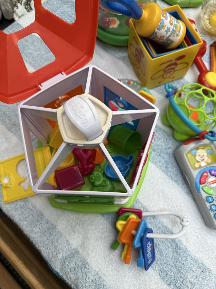 Giocattoli: Babyspielzeug Paket – Usato da Ennenda venduto da SamSam127 2