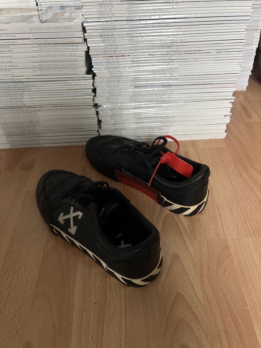 Off-White Herrenschuhe: Off-White Sneaker Gr. 43 – Gebraucht aus Rümlang von nikki_ 1
