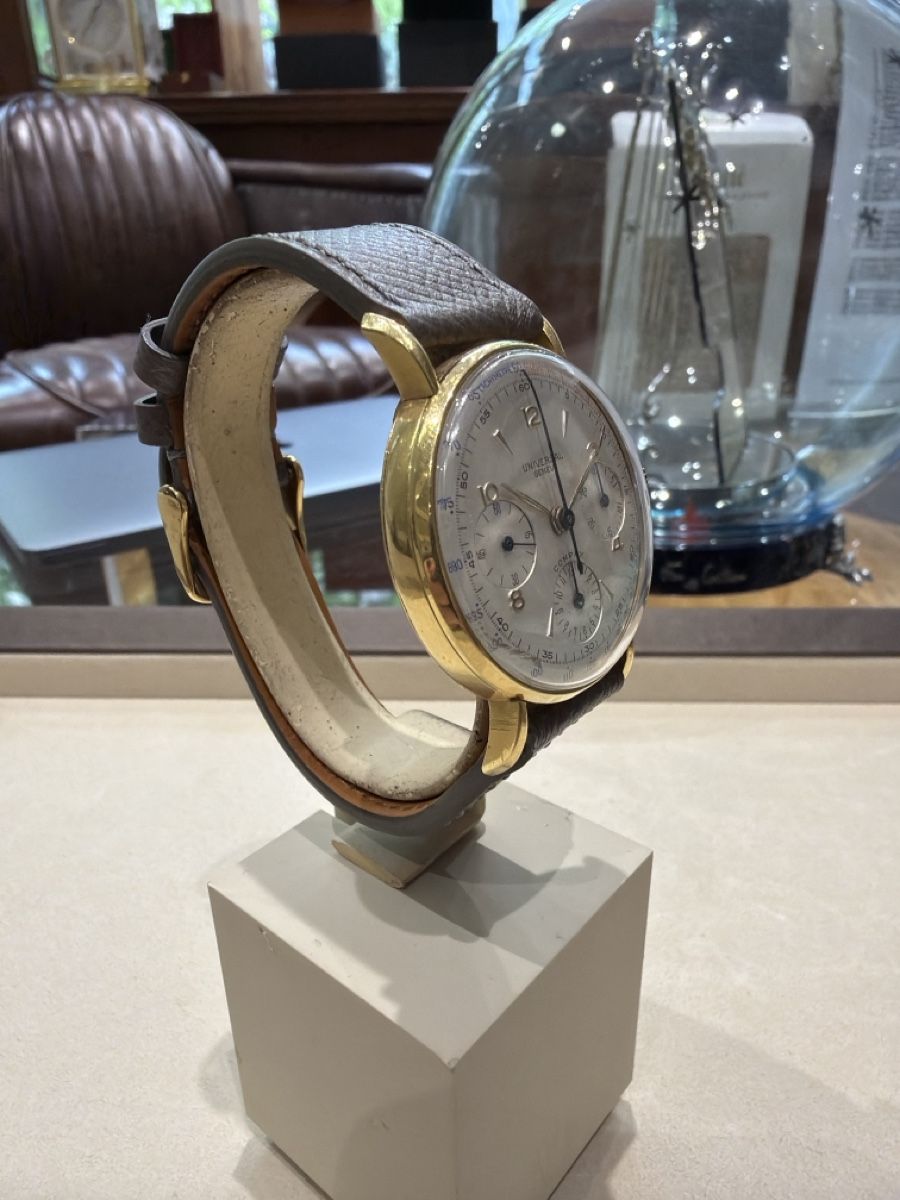 Universal Genève Orologi: Universal Genève compax en or – Usato da Genève venduto da Heritage_geneve 1