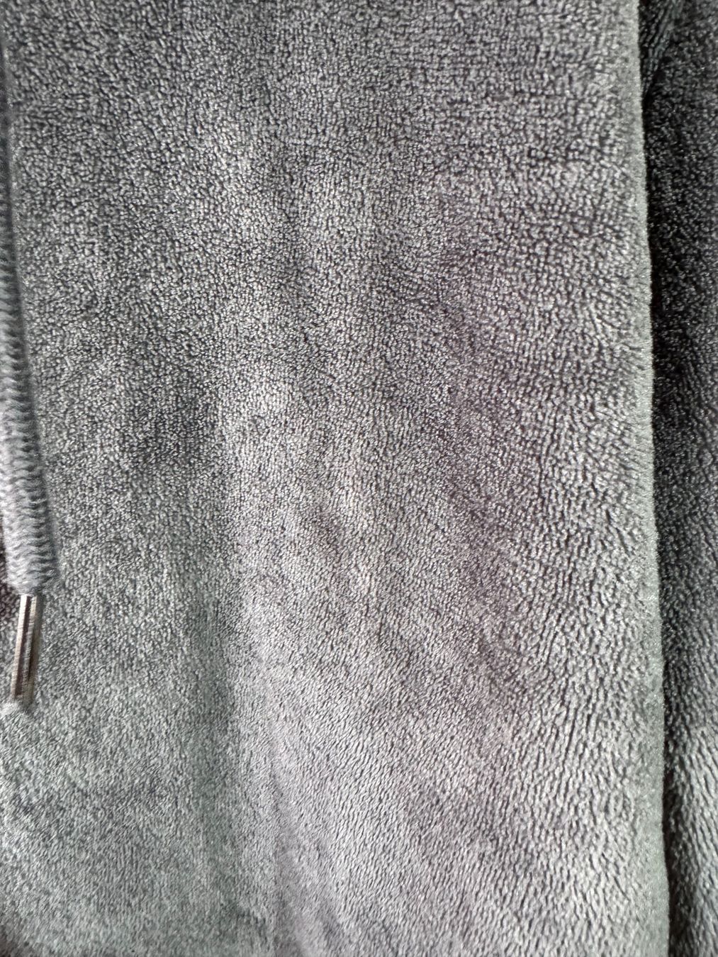 Maglioni & Felpe: Kuschlig weicher Kapuzenpullover von Chicoree Gr. XL – Usato da Grosswangen venduto da SALE_SALE_SALE 4