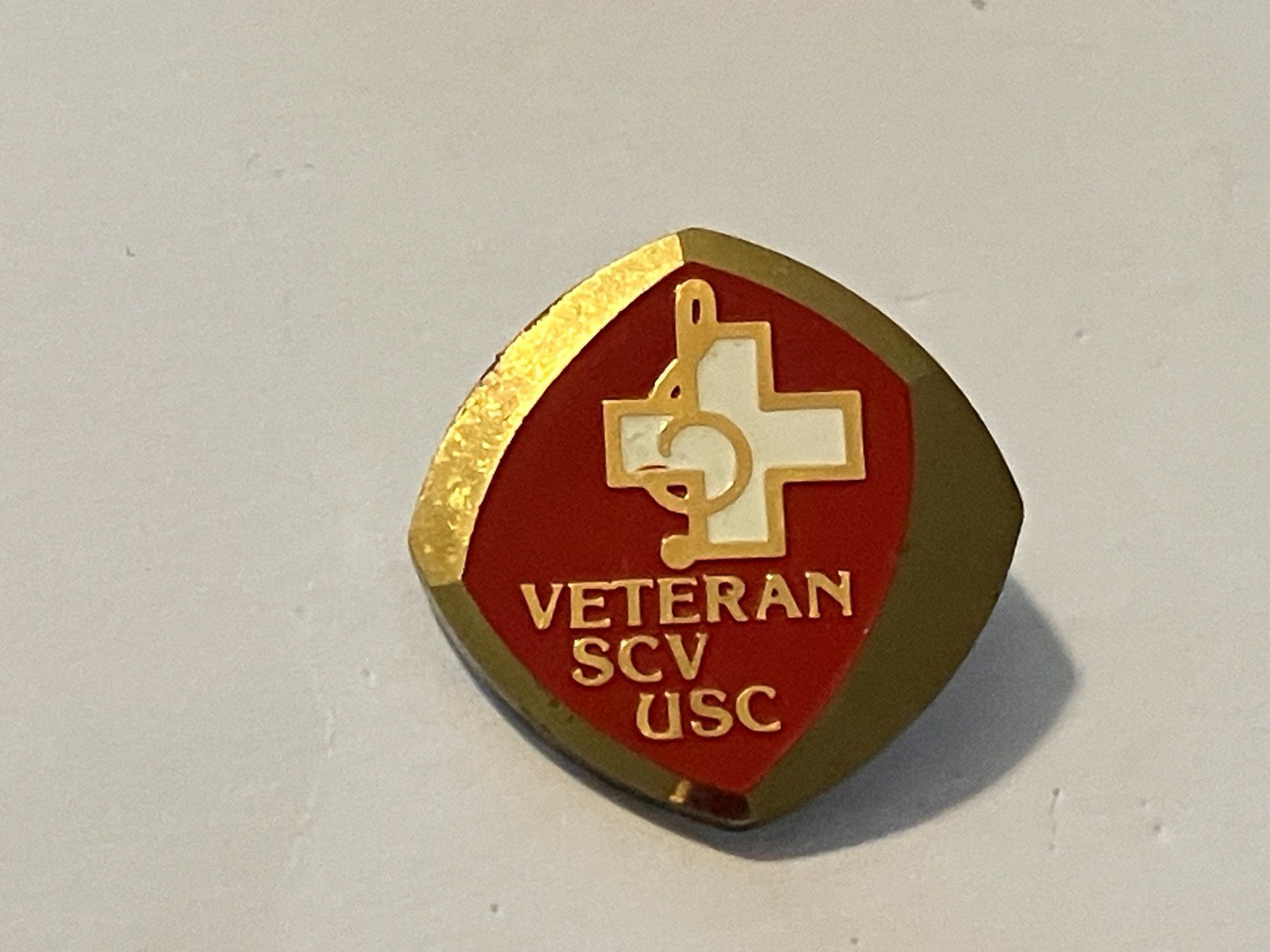 Plaketten & Abzeichen: 1 Pin Veteran SCV USC – Gebraucht aus Basel von djwwpp