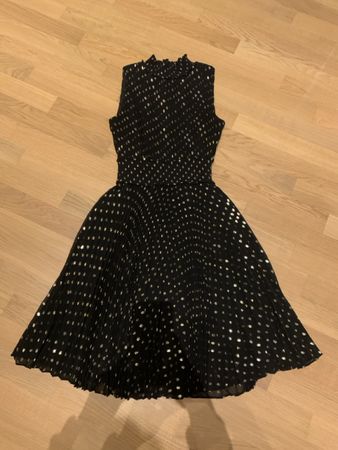 Kleid 👗 US Grösse 8 - EU Grösse M