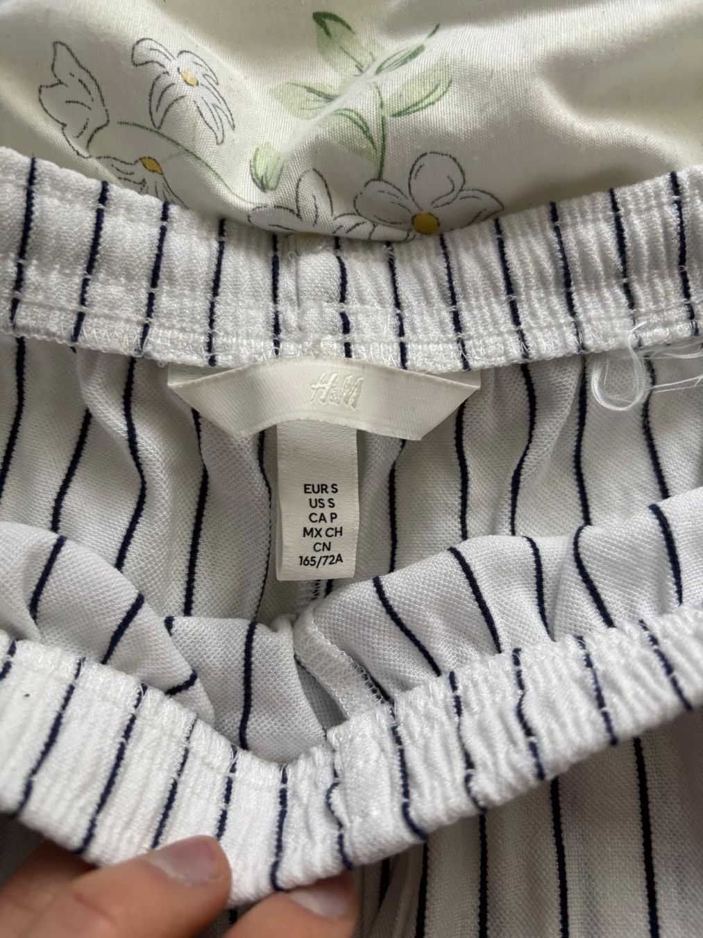H&M Pantaloni: H&M Shorts, gestreift, Grösse S – Usato da Bülach venduto da reaos 2