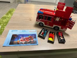 Playmobil Feuerwehr Rüstfahrzeug mit Zubehör - Winterspass!