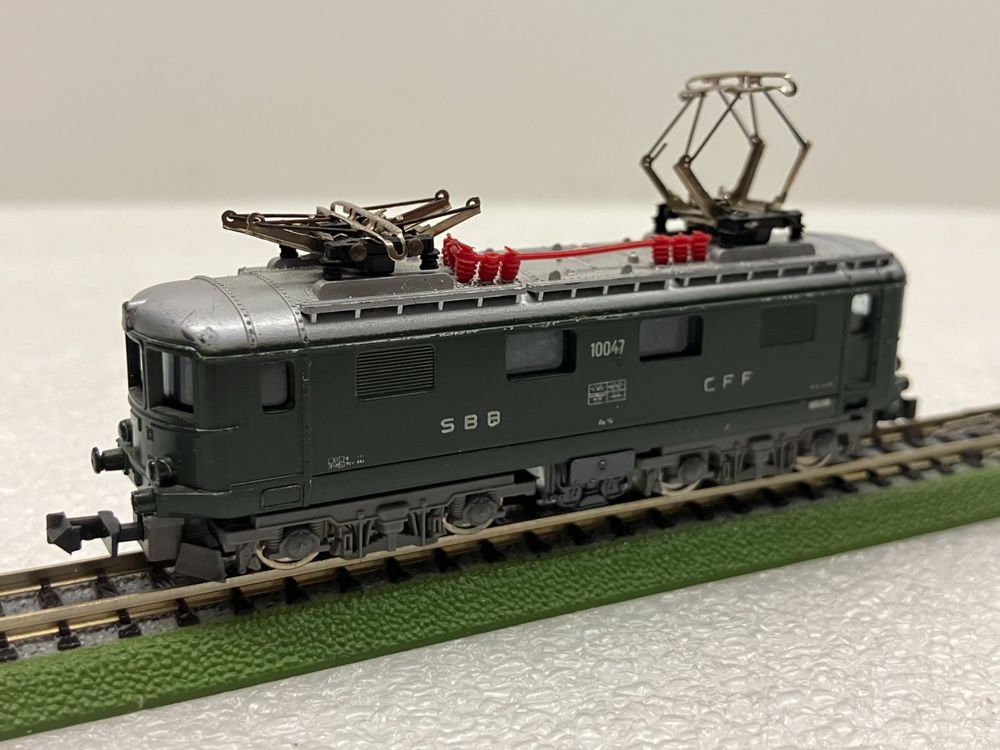 Lima Modelleisenbahnen: Lima N= Oldtimer-Lok Re 4/4I SBB 10047 HmBh Biel - grün – Gebraucht aus Thun von retoolinoo 1