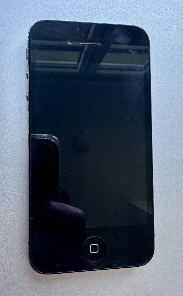 Apple Telefoni cellulari / Smartphones: iPhone 4 – Usato da Uster venduto da kog1988 3