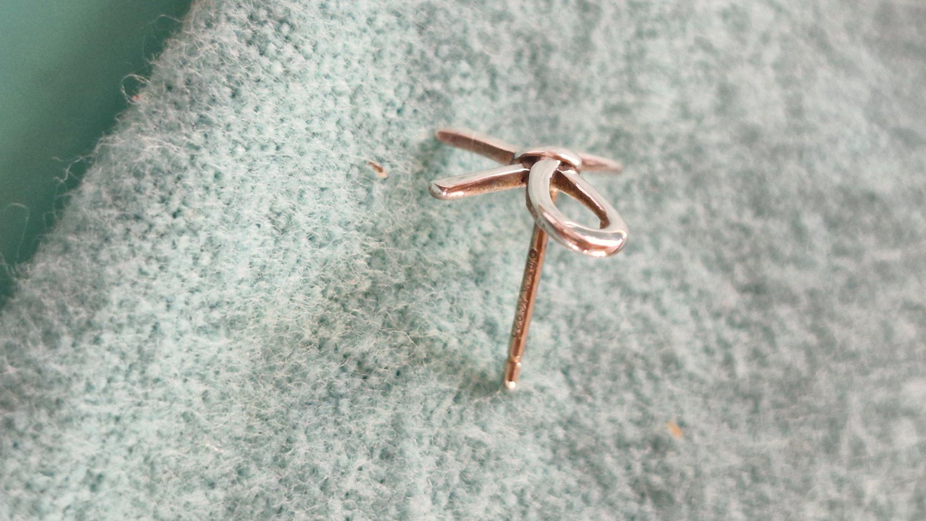 Tiffany & Co. Ohrringe & -stecker: Tiffany & Co. Bow Ohrstecker 925 AG – Gebraucht aus Forch von nadinepalermo 3