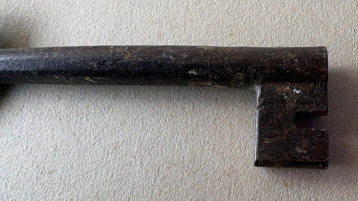 Schlüssel: ANTIKER METALL SCHLÜSSEL – Gebraucht aus Ostermundigen von wini63 2