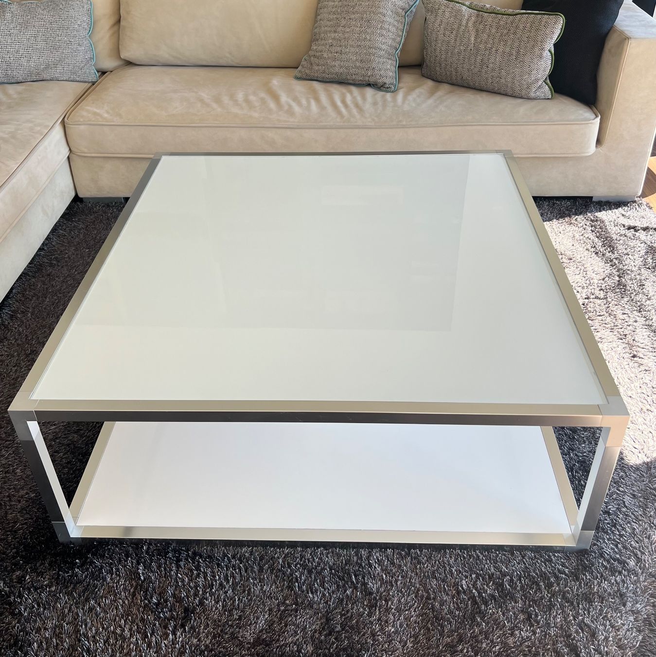 Ligne Roset Tavoli: Ligne Rose Couchtisch Glasplatte – Usato da Herrliberg venduto da sir_58tl