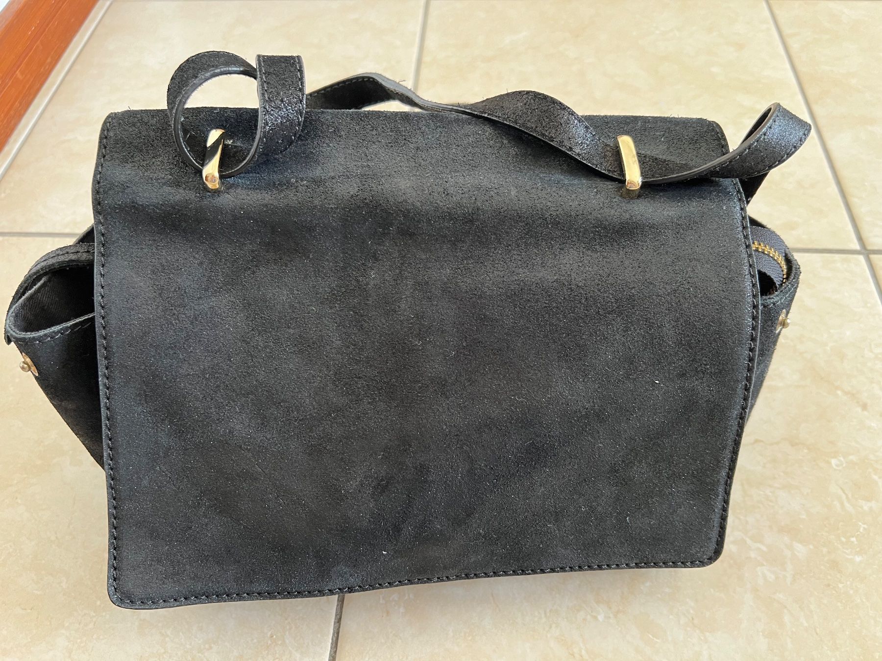 Maddison Borse da donna: Borsa nera pelle scamosciata casual /elegante – Usato da Faido venduto da Manuela86 4