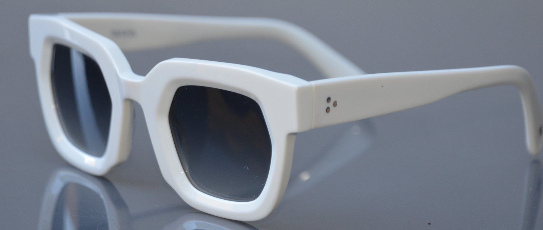 Versace Lunettes & Verres: Rendel Ginger Sonnenbrille / lunettes de soleil – D'occasion à Collonges par arashee 5