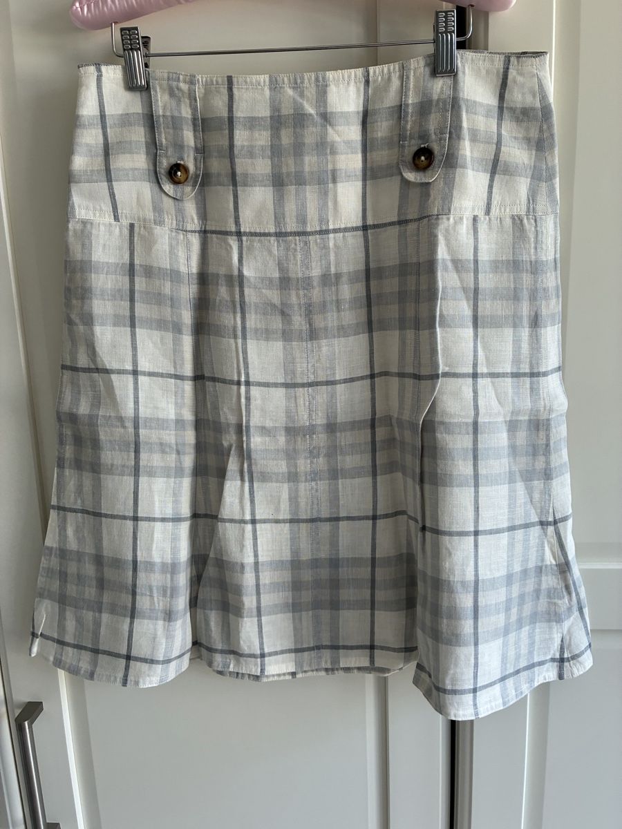 Guinzagli & Collari: Burberry Leinenrock – Usato da Zürich venduto da nat_z6kt 1
