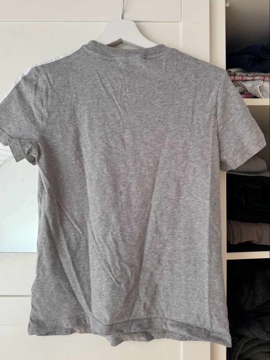 Adidas T-shirt: T-shirt – Nuovo (secondo la descrizione) da Turgi venduto da fabienne53 2