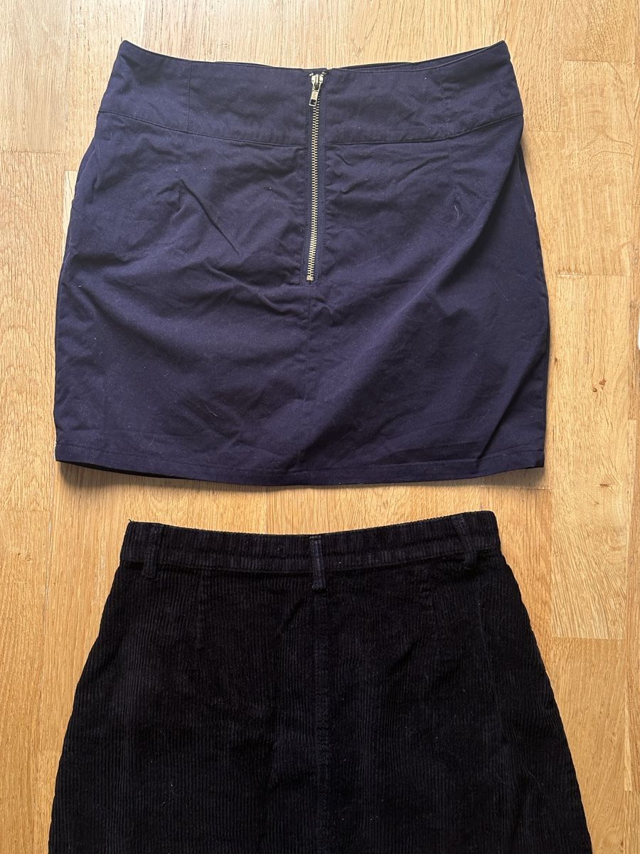 Lots de vêtements: Zwei Röcke Größe S  – D'occasion à Zürich par cla_qxx8 1