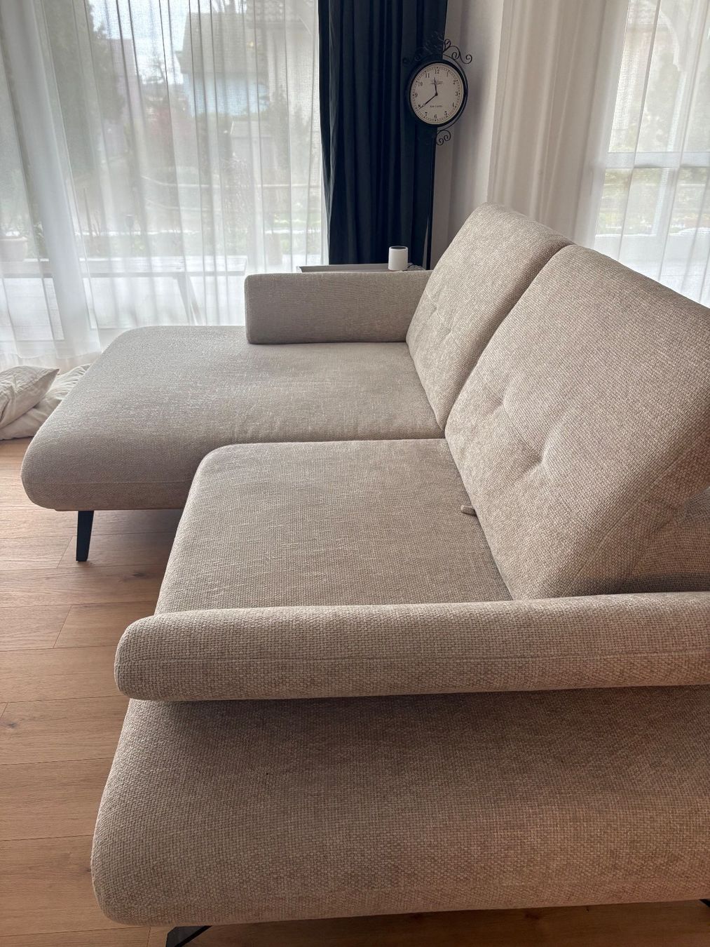 Divani: Ecksofa grau Stoff guter Zustand – Usato da Eglisau venduto da Subertsch 1