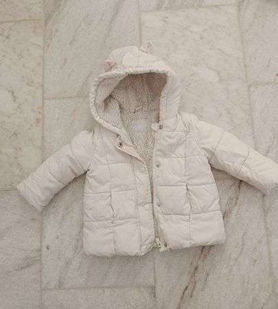 Winterjacke beige mit Kapuze und Teddyfutter Gr.80