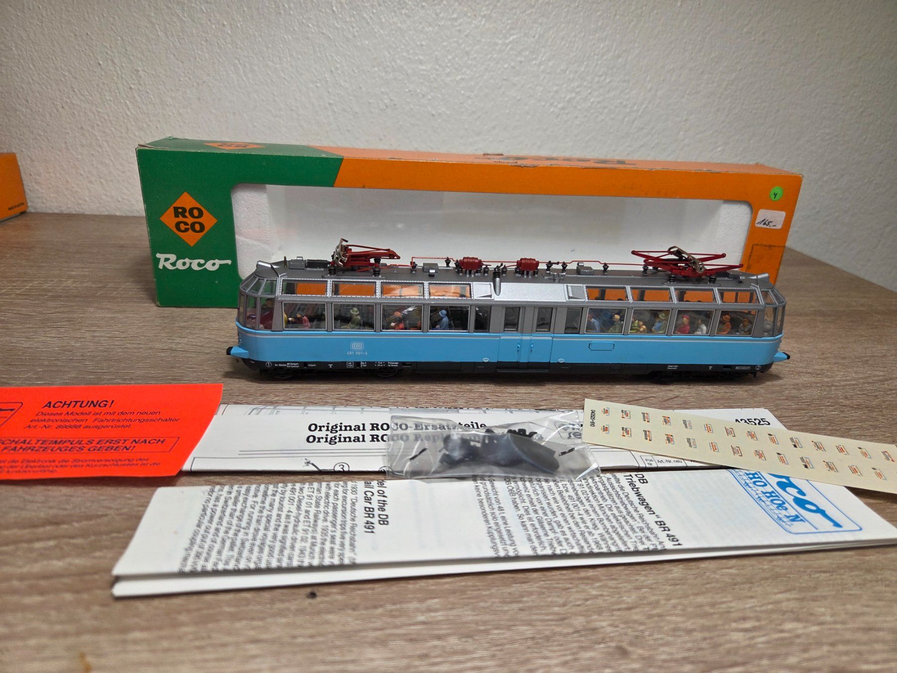 Roco Modellini di ferrovie: Roco 43930 Triebwagen BR 491 DB H0 – Usato da St-Aubin-Sauges venduto da Lo_Go 6