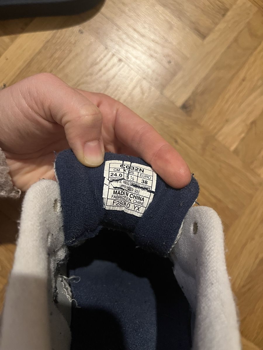 Asics Damenschuhe: Asics Grösse 38 – Gebraucht aus Thun von bvle_68 4