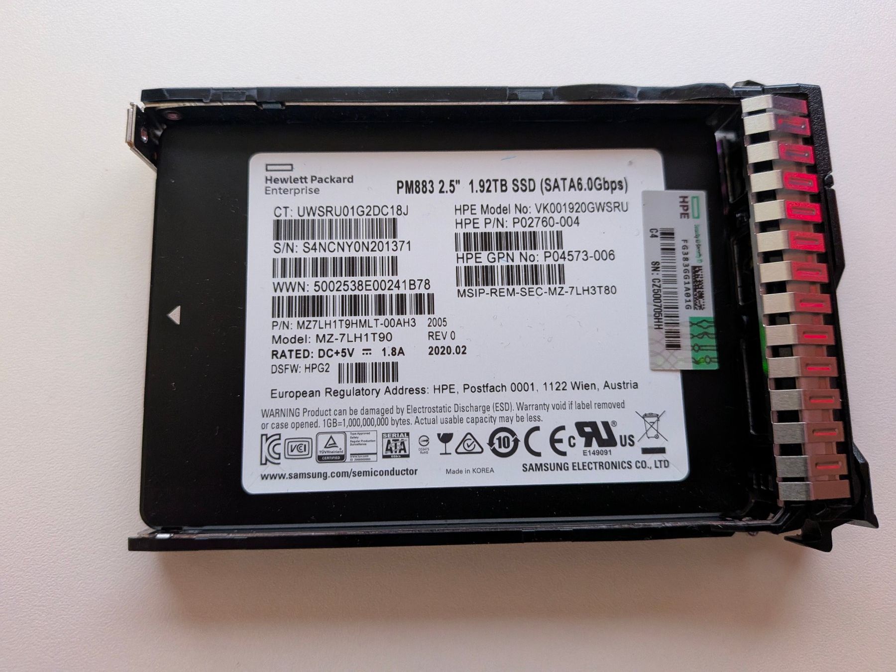 Samsung Dischi rigidi: Samsung PM883 1.92TB 2.5" SSD SATA-III – Usato da Amriswil venduto da hardware_uschi
