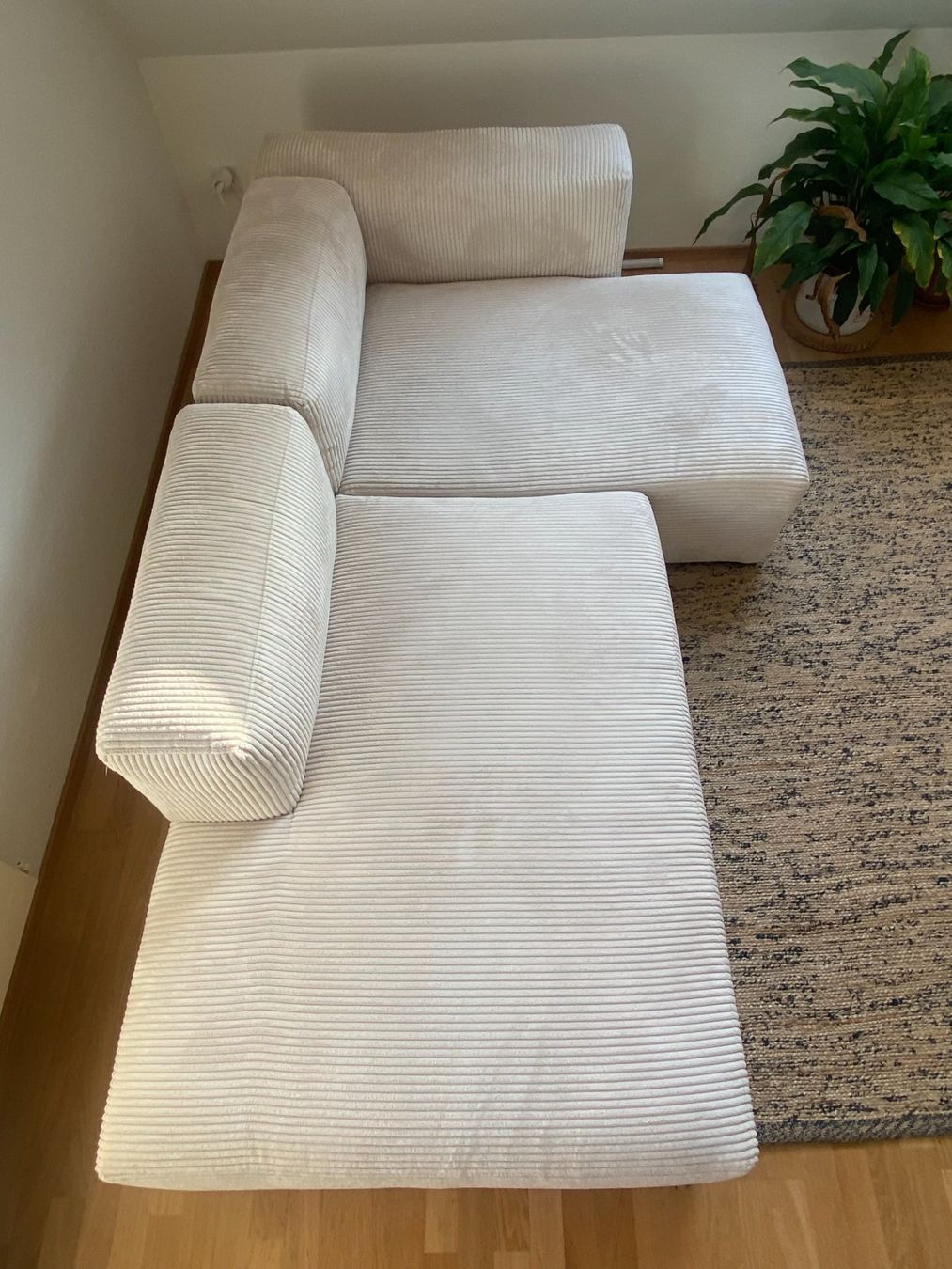 Micasa Divani: Cord Sofa Beige MICASA Cordin – Usato da Lenzburg venduto da nicc_christen 3