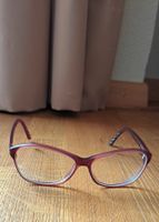 Brille beerenrot mit Etui