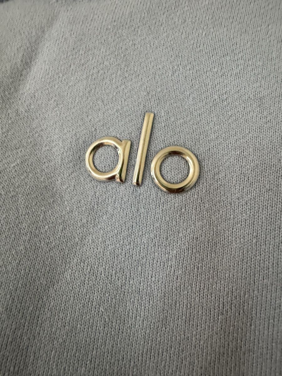 Alo Yoga Pullover & Sweatshirts:  Alo Pullover Grösse S  – Gebraucht aus Zürich von MHW23 1