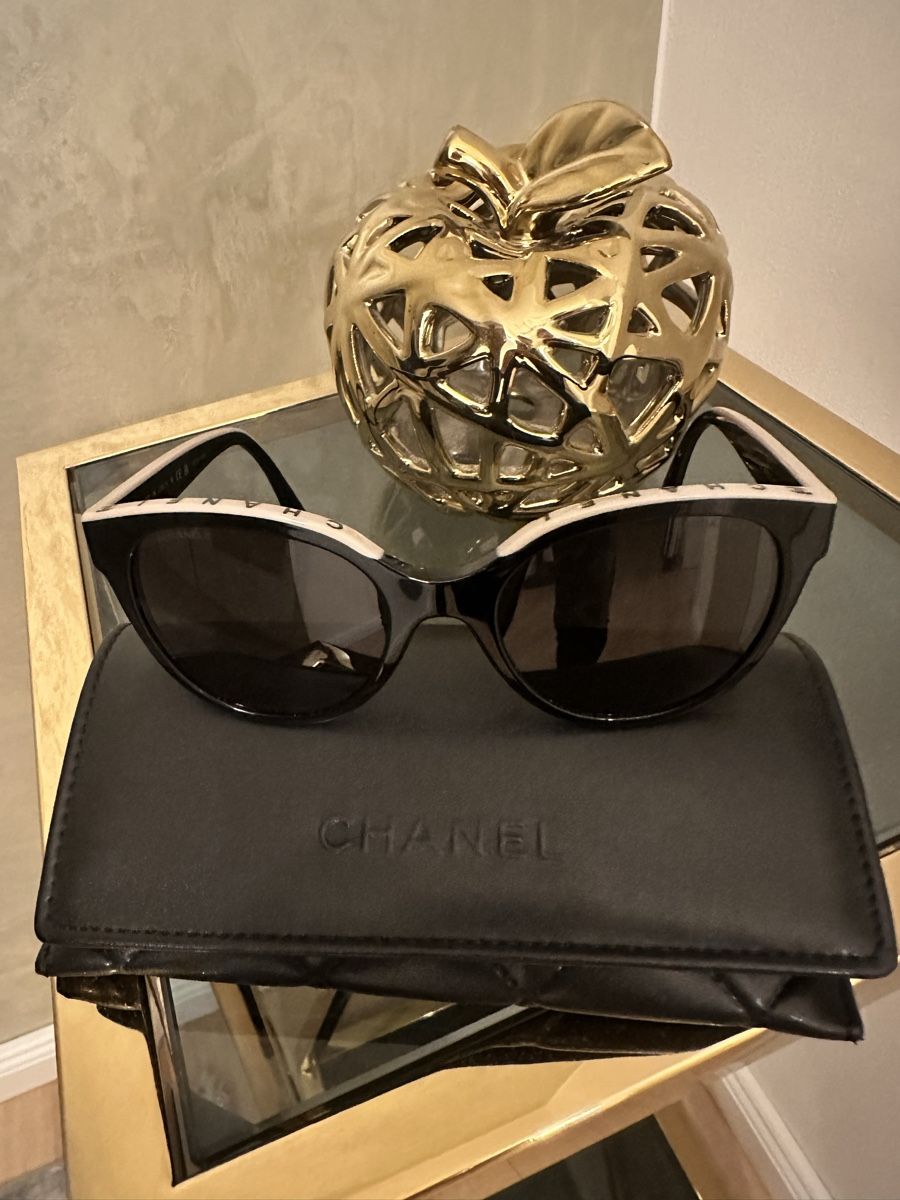 Chanel Brillen & Gläser: Chanel Sonnenbrille – Gebraucht aus Frümsen von Swissline90 1