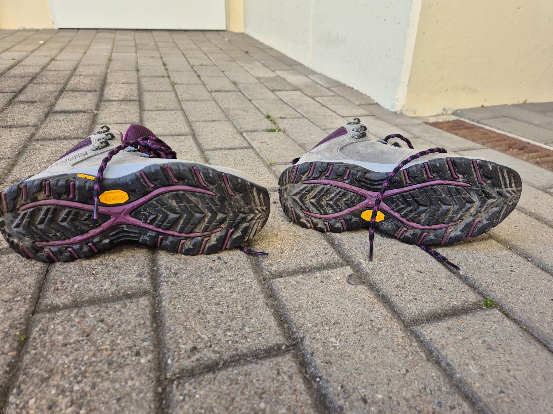 Columbia Damenschuhe: Wanderschuhe, Columbia Titanium Gr. 37.5 – Neu (gemäss Beschreibung) aus Uitikon Waldegg von AnjS27 2