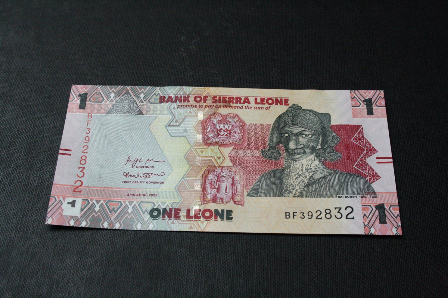 Banconote: UNC Sierra Leone 1 leone 2022 – Nuovo (secondo la descrizione) da Cormondrèche venduto da Hermes.monnaies