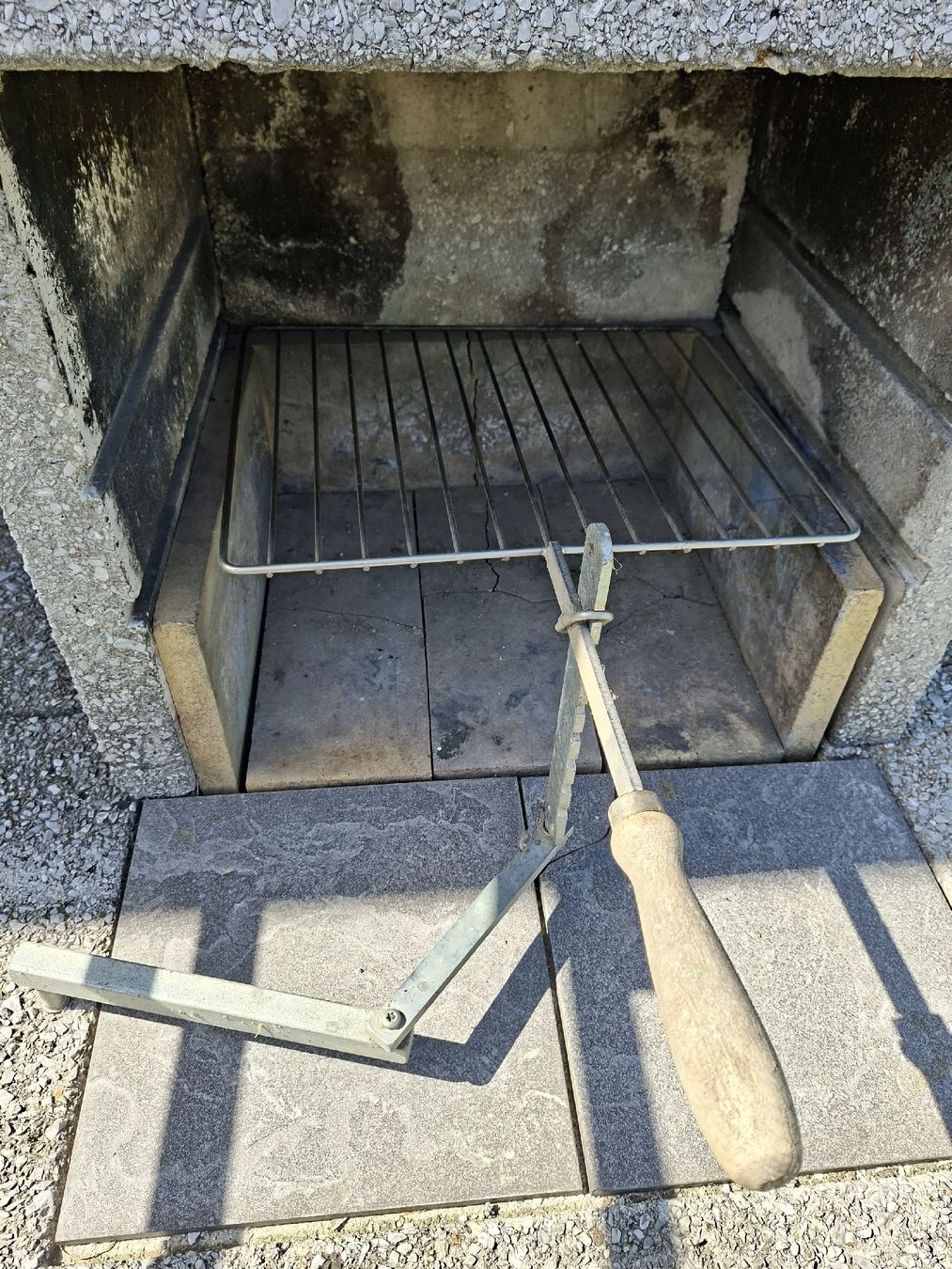 Griglie: Gartencheminée – Difettoso da Thörigen venduto da luk_w5zf 2